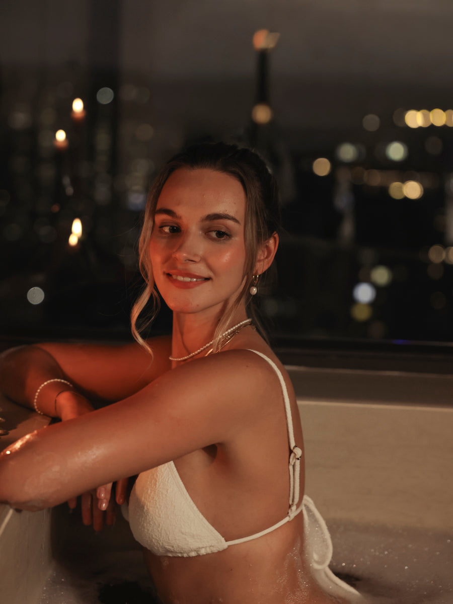 Isabella | Aretes de aro con perla