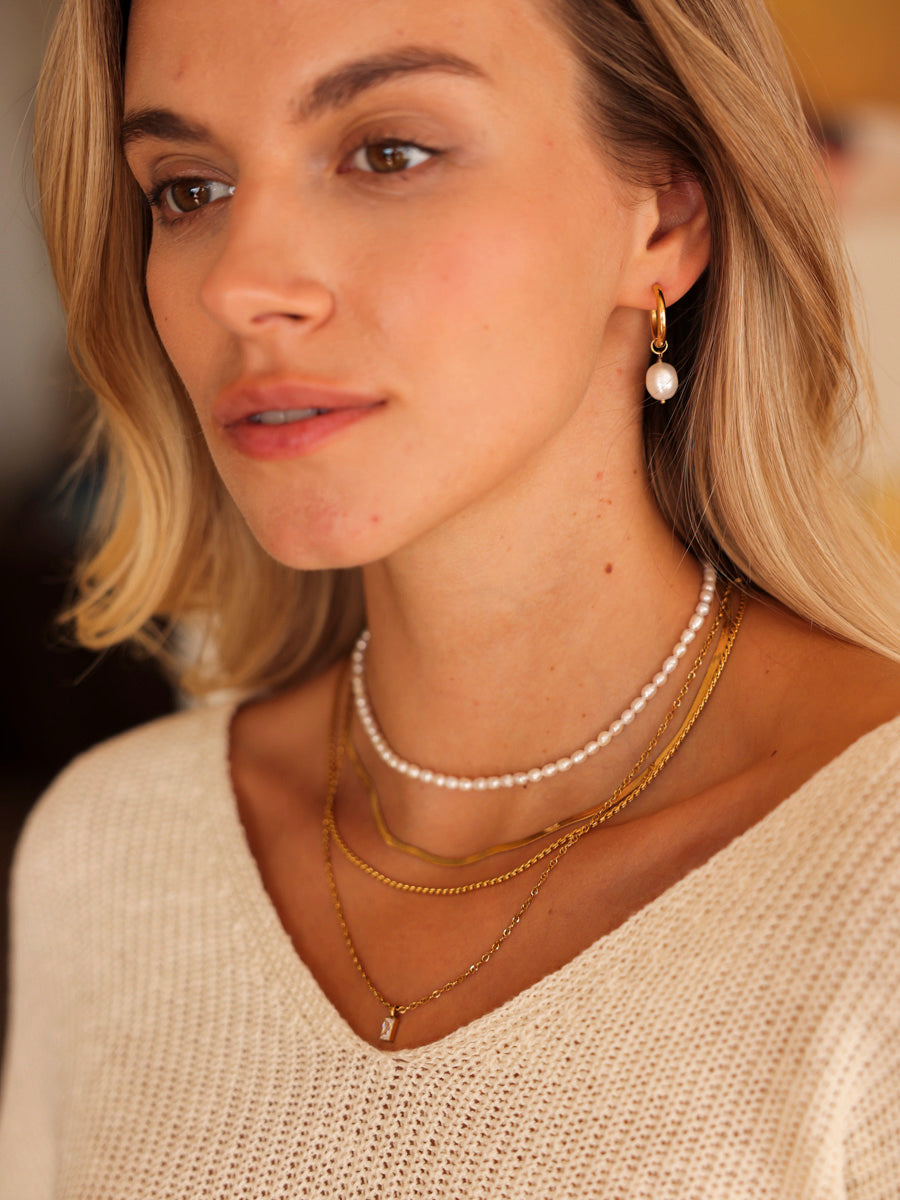 Isabella | Aretes de aro con perla