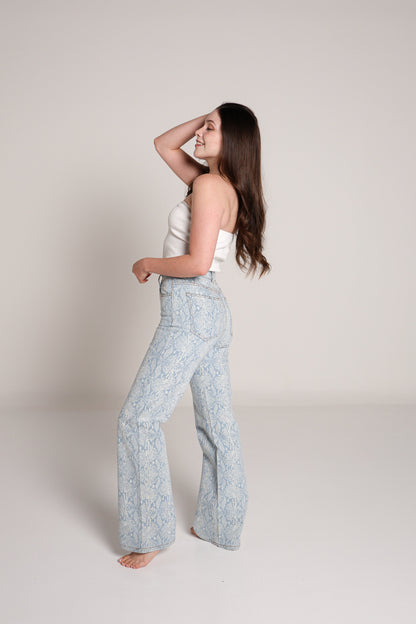 Regina | Pantalón wide leg print serpiente