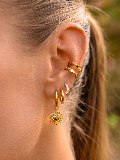 Celeste | Aretes de aro con zirconias