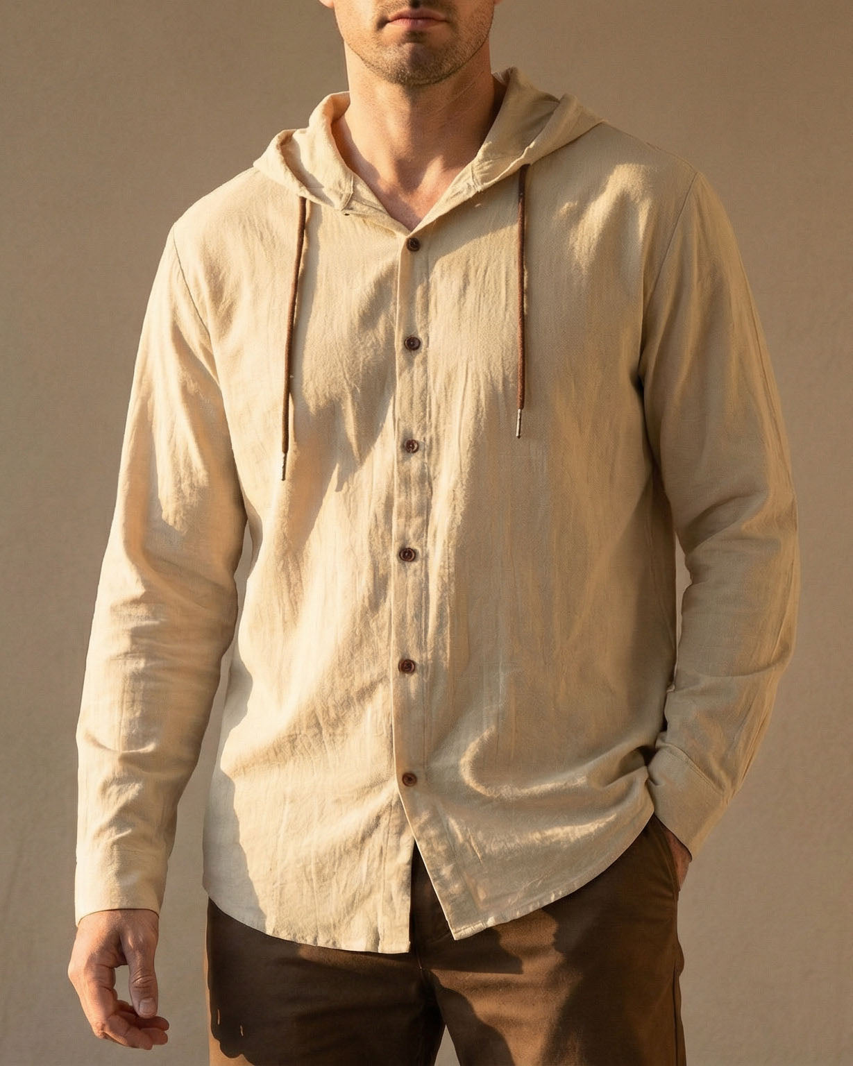 BRUNO | CAMISA CON CAPUCHA DE LINO PARA HOMBRE