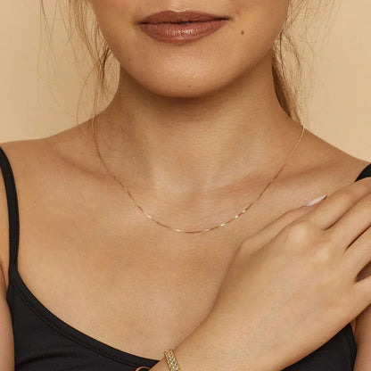 Cecilia | Collar bodega box