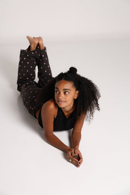 Bianca | Jeans chocolate con lunares rosas