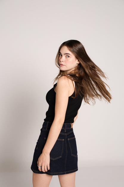 Emilia | Minifalda de mezclilla azul oscuro