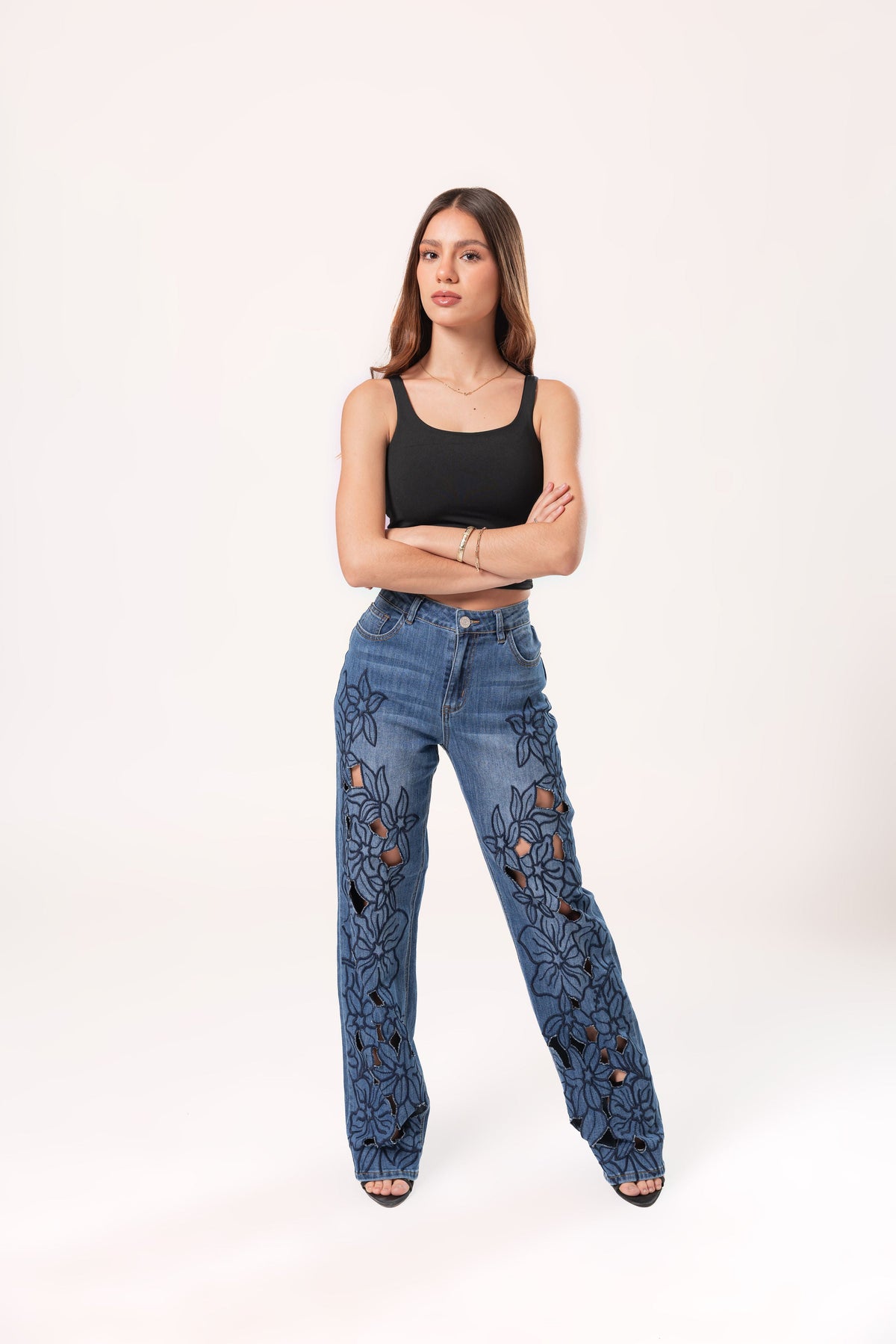 Yolanda | Pantalón wide leg azul con bordado