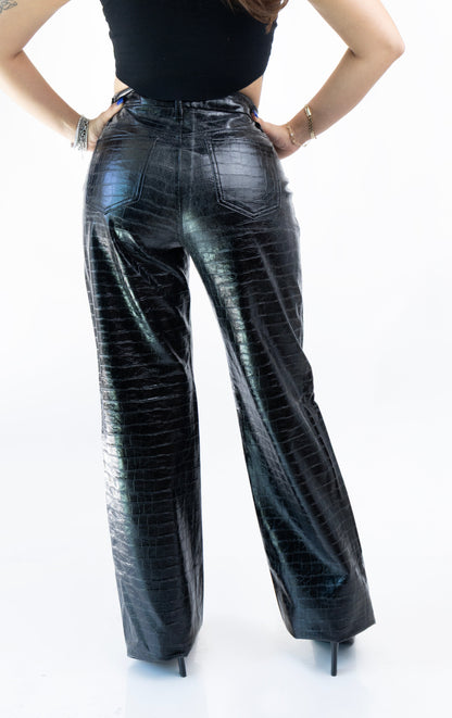 Sofía | Pantalón recto negro efecto piel
